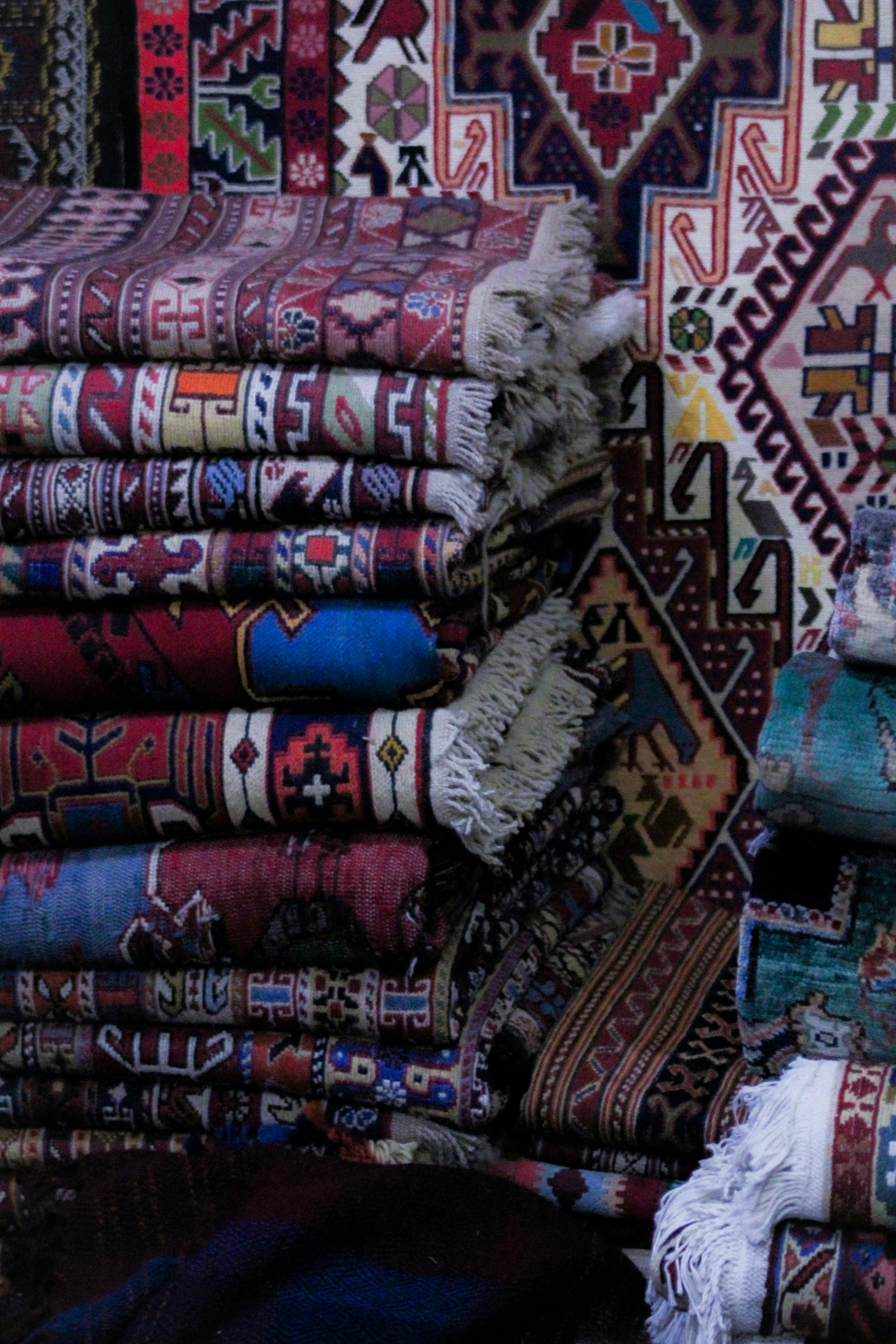 Irani Rugs: The Complete UK Buyer's Guide to Authentic Iranian Carpets