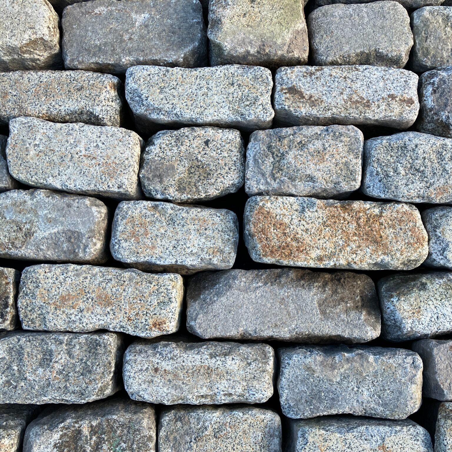 Reclaimed White Cornish Granite Setts/Cobbles — photo 3 of 3