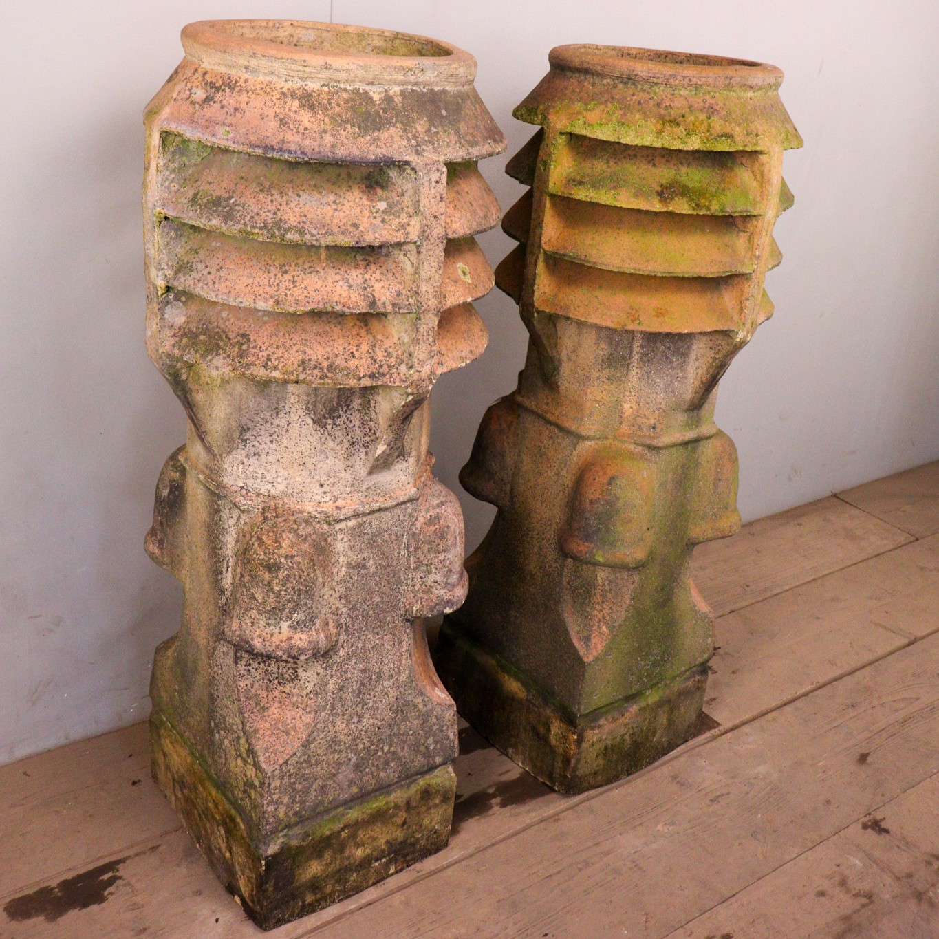Pair of Buff Terracotta 19th Century Chimney Pots — photo 3 of 5