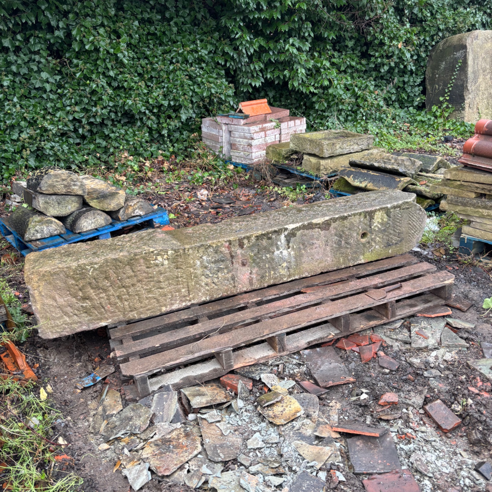 Large Stone Post — photo 2 of 4