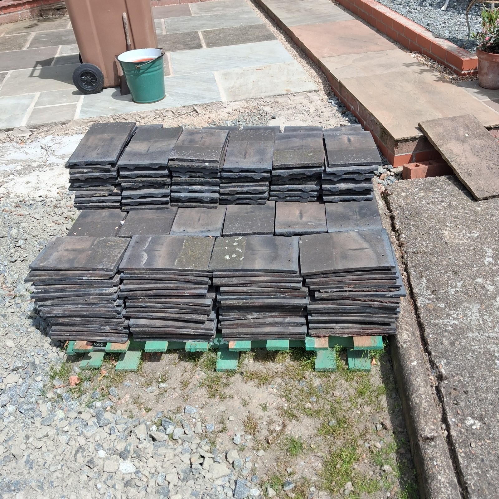 2000 Staffordshire blue rosemary tiles