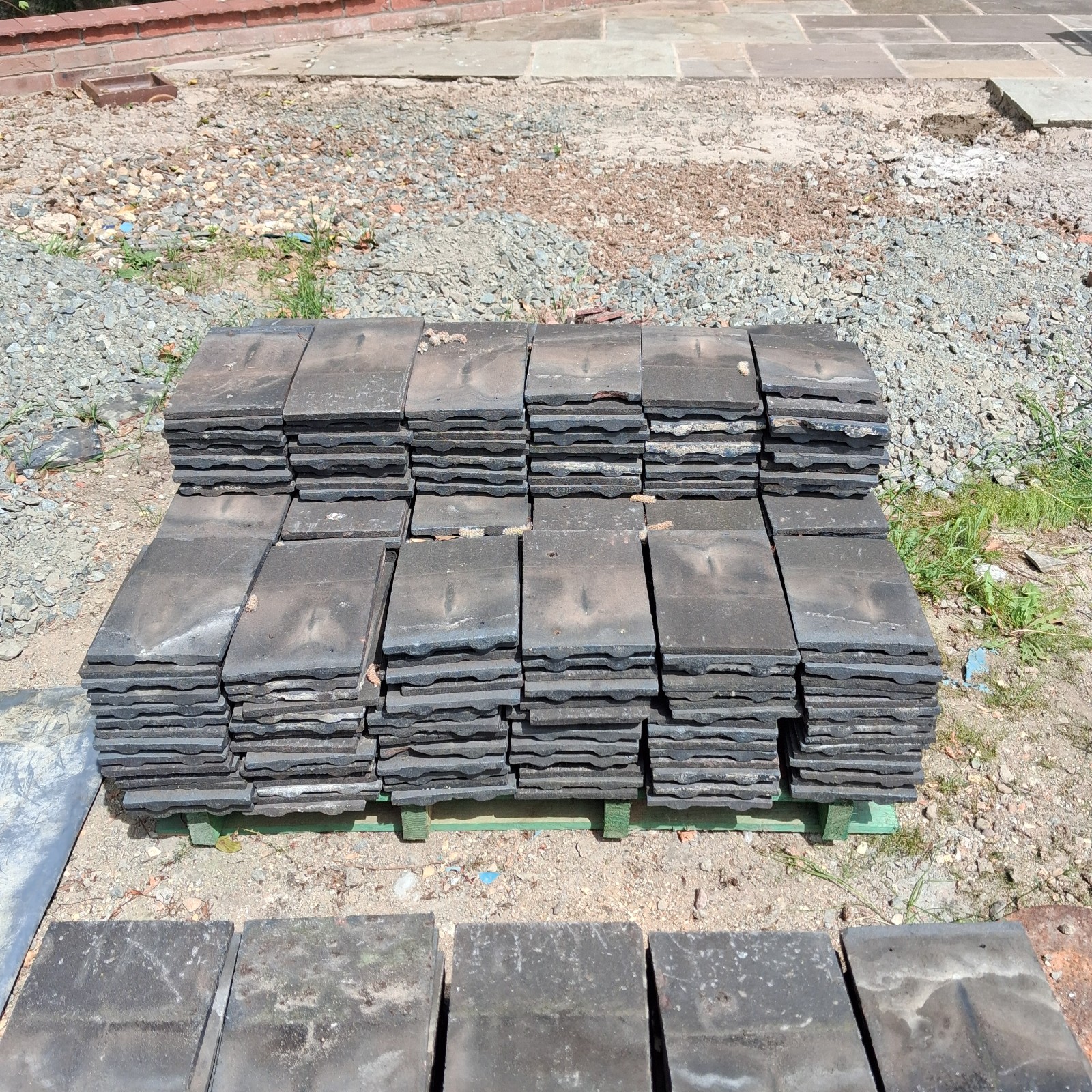 2000 Staffordshire blue rosemary tiles — photo 2 of 3