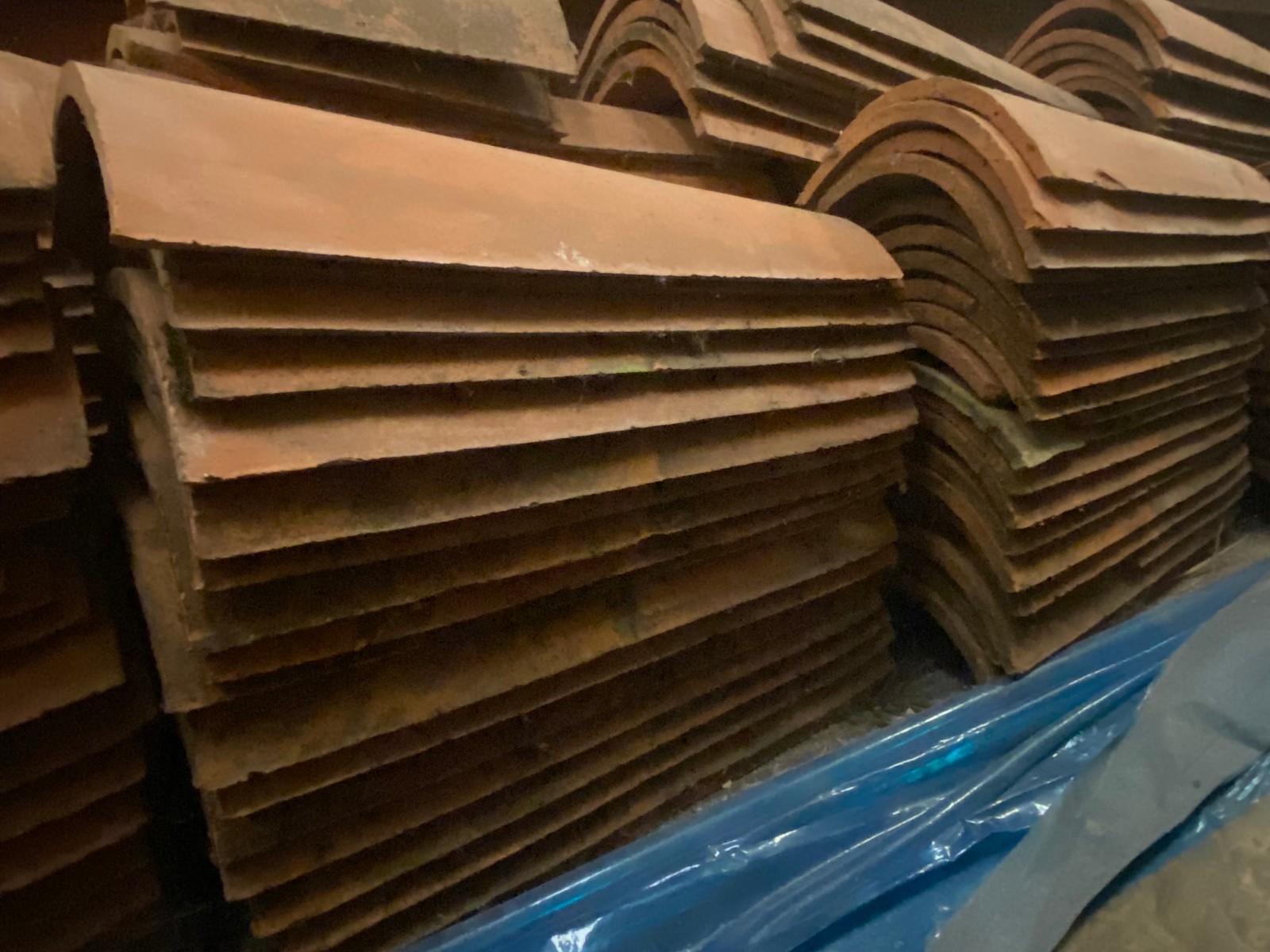 300 x vintage terracotta channel/canal roof tiles — photo 2 of 4