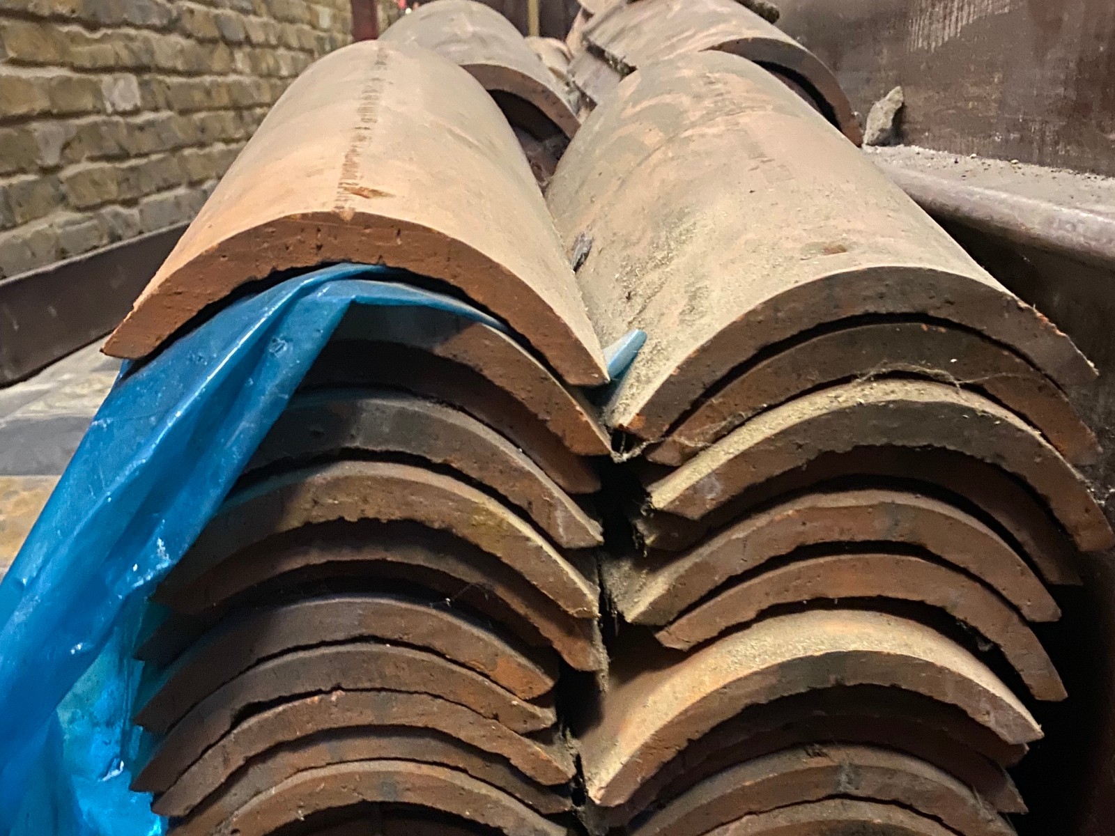 300 x vintage terracotta channel/canal roof tiles — photo 4 of 4