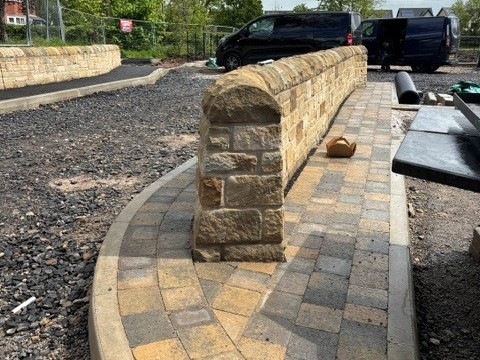 Mixed buff sandstone; half rounds — photo 5 of 5