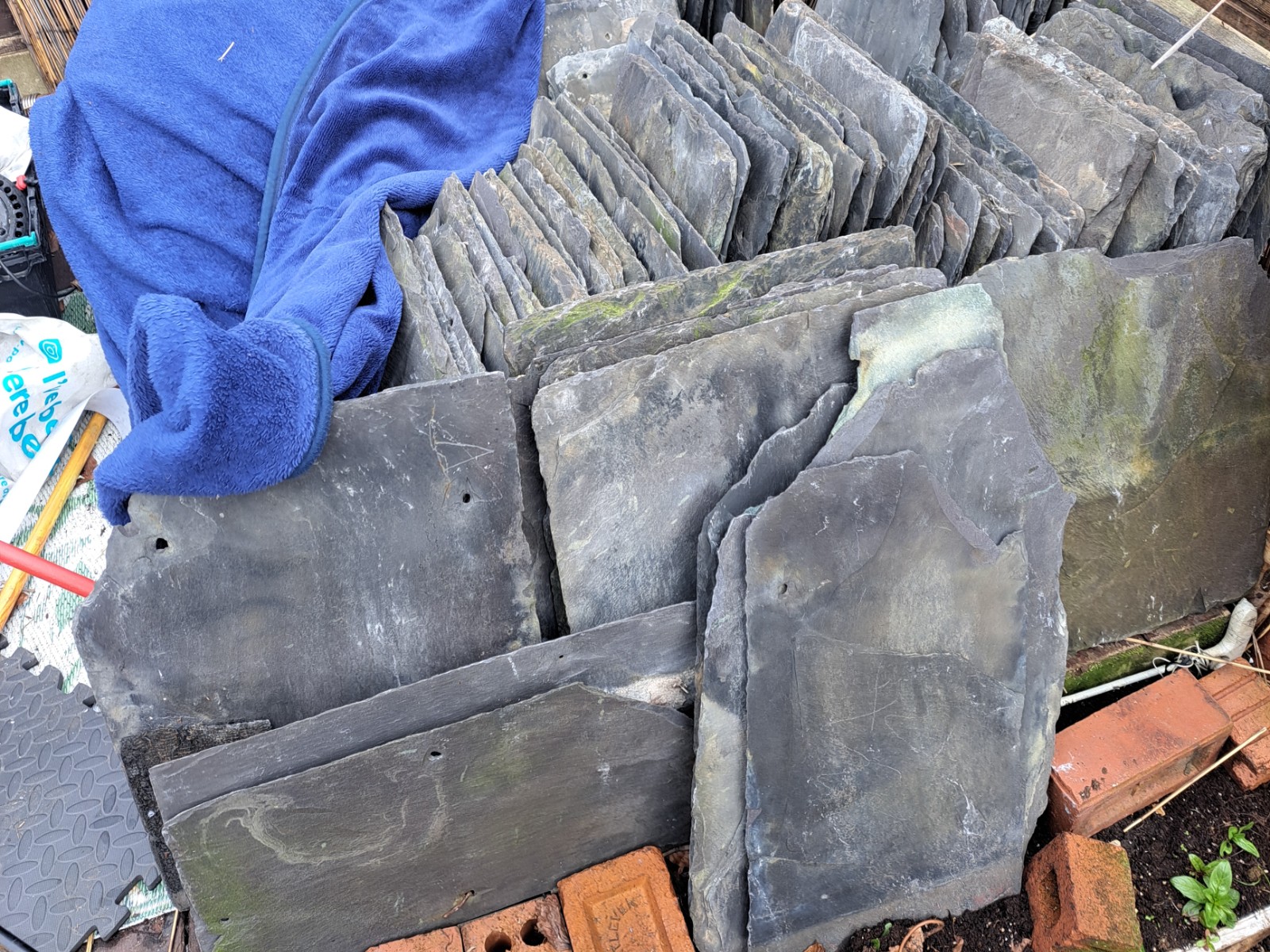 Welsh roof slates — photo 4 of 4