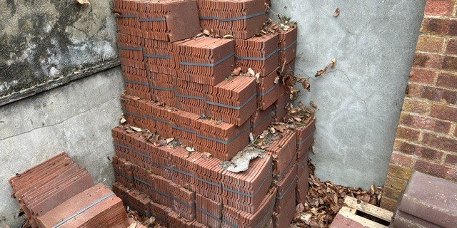 Marley Acme single camber heather sanded  clay roof tiles — photo 3 of 3