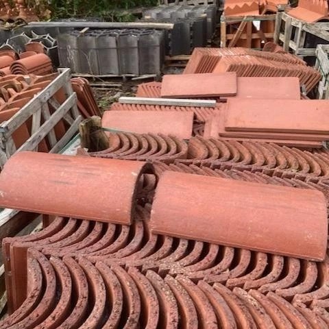 90 x FRC CONCRETE TERRACOTTA HALF ROUND RIDGE TILES