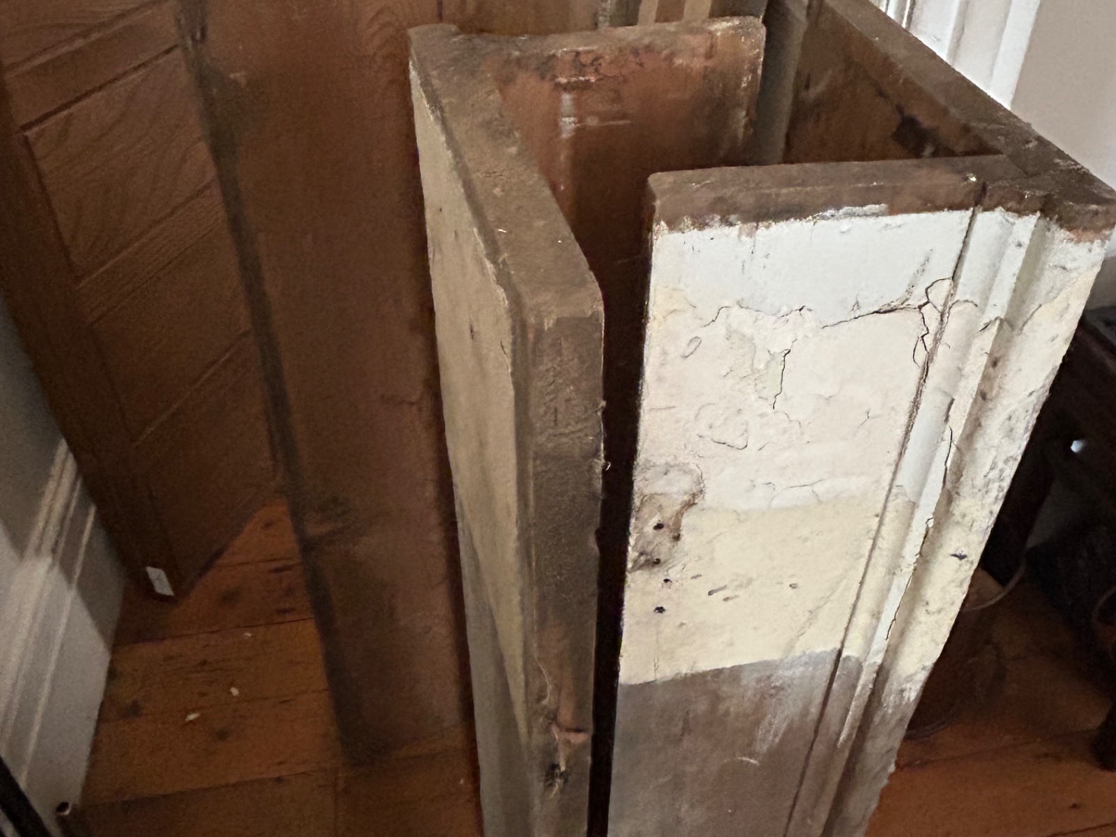 Reclaimed pine steps (7 in total)